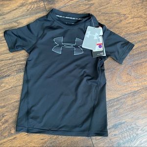 3/$36- New Boys Under Armour Fitted Tee - Black YXS